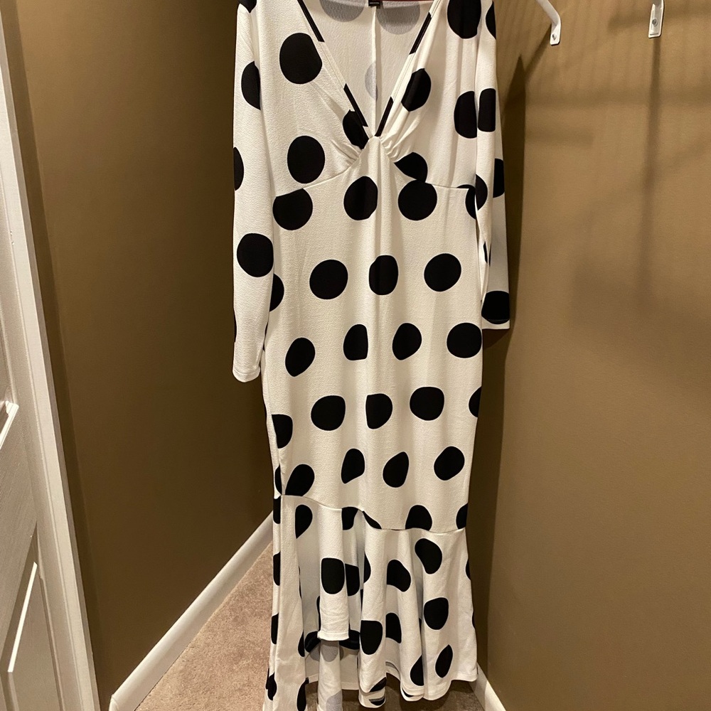 SHEIN Black and White Polka Dot Long Sleeve Dress